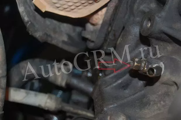 Замена цепи ГРМ на Toyota Avensis своими руками