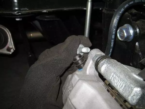 Замена передних и задних тормозных колодок Камри V50/55