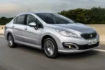 Новый Peugeot 408 2021: фото и цена, характеристики седана