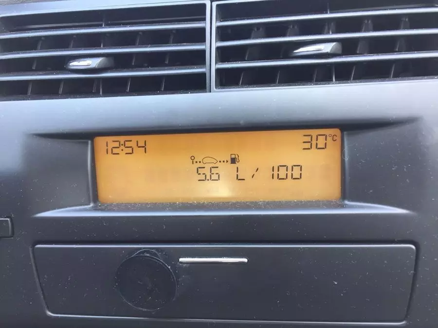 Снять генератор Пежо 307