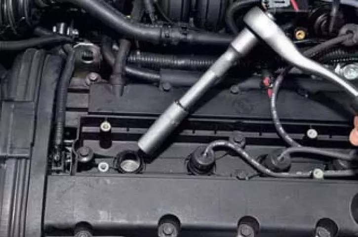 Замена свечей зажигания Дэу Нексия