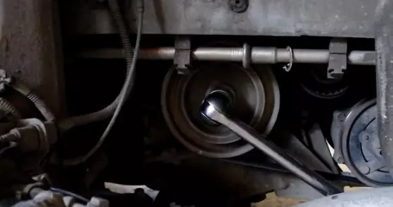 Замена ремня ГРМ на Peugeot 407