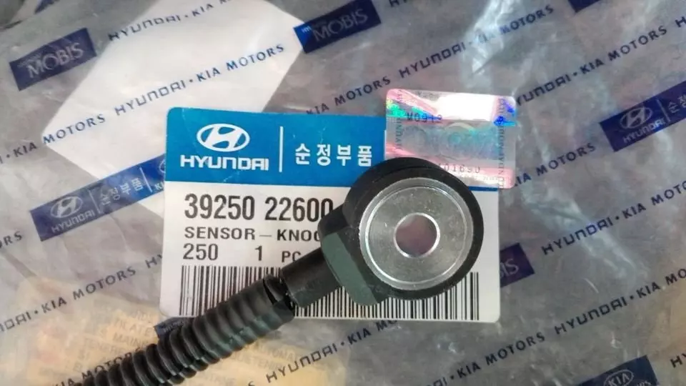 Замена датчика детонации Hyundai Accent
